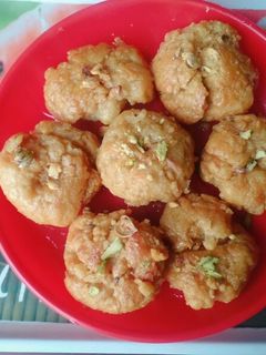 बालूशाही (Balushahi recipe in Hindi) रेसिपी मुख्य फोटो