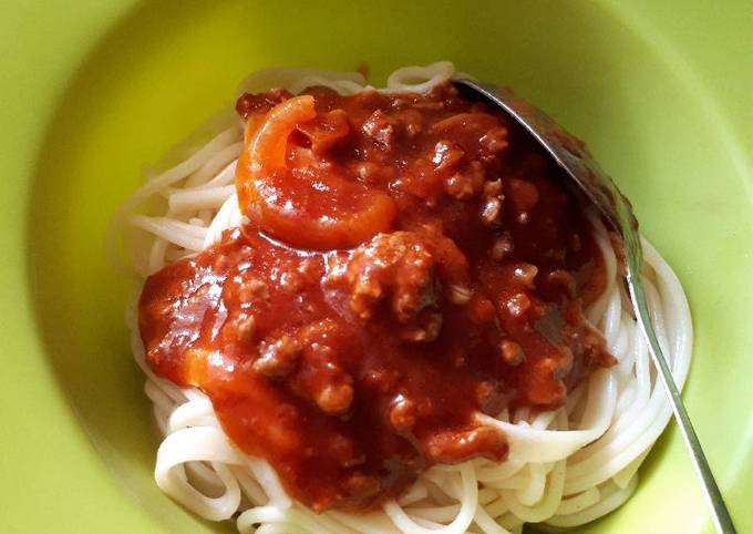 Bagaimana Menyiapkan Saos spageti bolognaise yang Enak Banget
