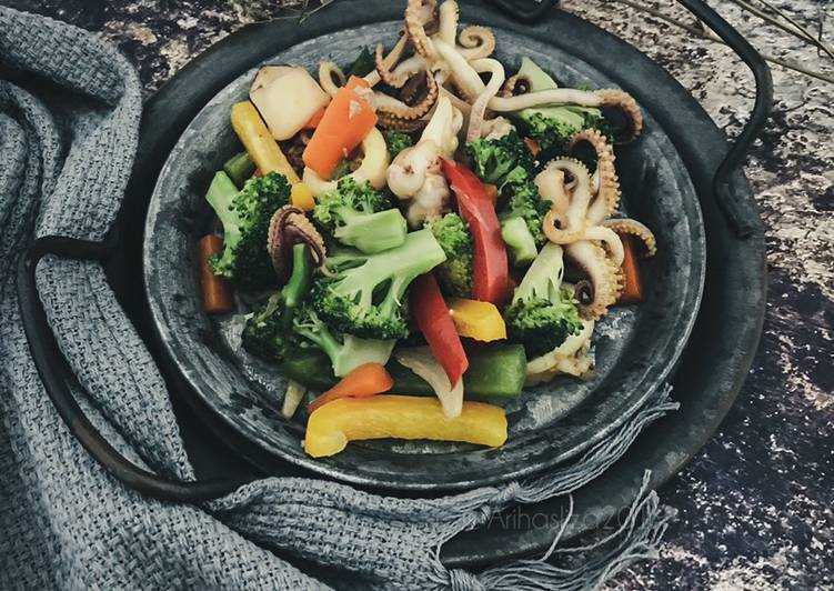 Resepi Brokoli Goreng Kunyit yang Sederhan