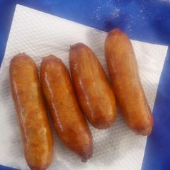 A picture of Shallow fried sausages.