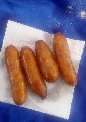 A picture of Shallow fried sausages.