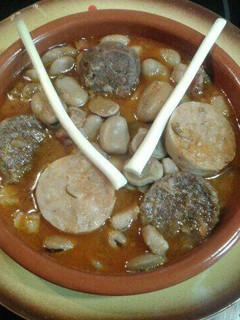 Una foto de Habas estofadas a la Catalana