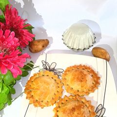 A picture of Chicken pie.