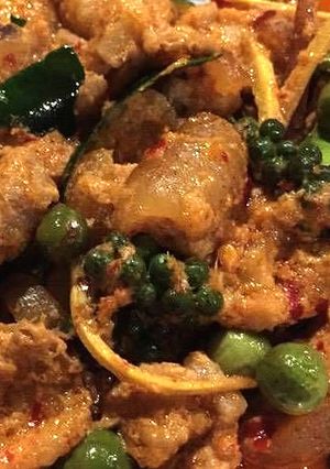 รูปของ ผัดเผ็ดหมูป่า