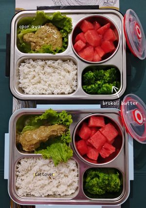 Foto resep Bekal Opor Ayam dan Brokoli Butter