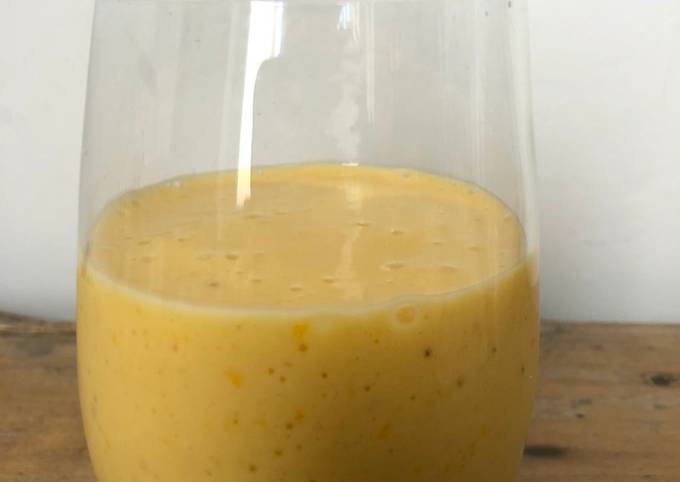 Smoothie mangue bananes