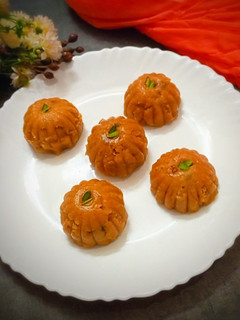 A picture of Moong dal halwa.