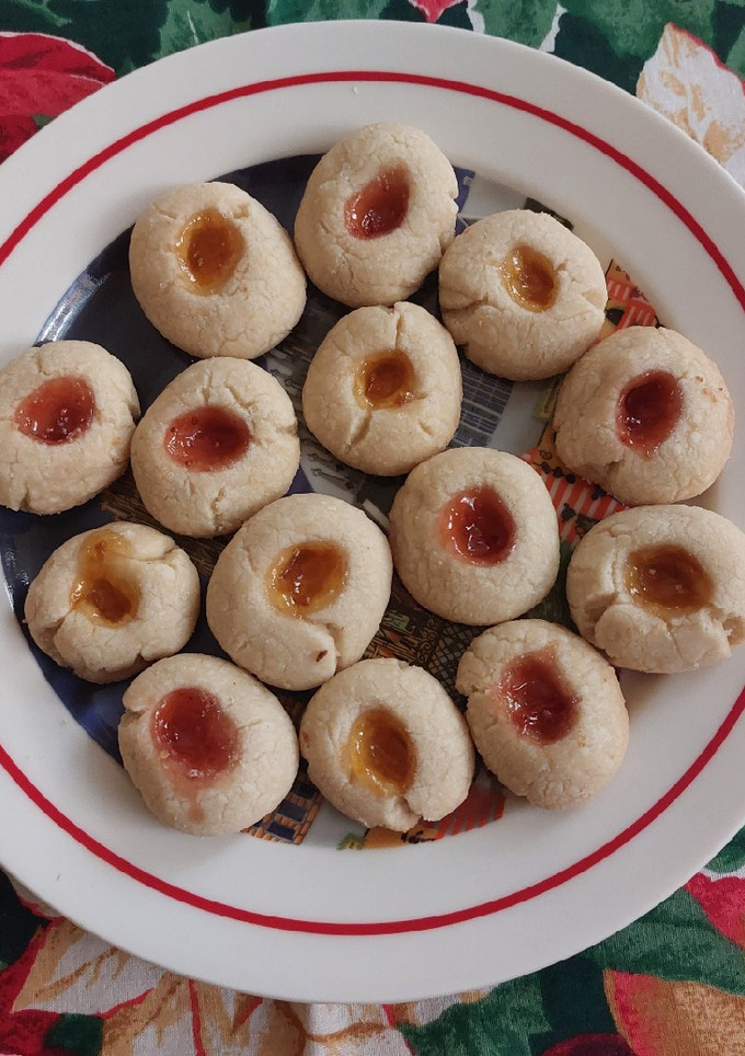 Una foto de Galletas gotas de mermelada
