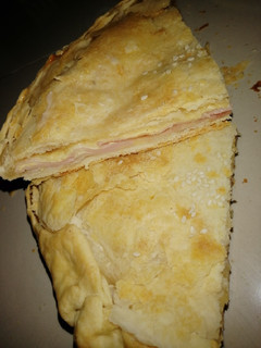 Una foto de Tarta de jamón y queso N°2