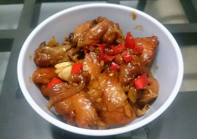 Ayam kecap pedas