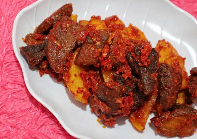 Caranya Bikin Dendeng Balado Enak dan Sehat