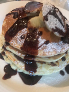 صورة لوصفة بان كيك بالموز والشوكولا🥞