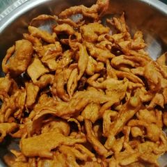 A picture of Corn flour pakoda.