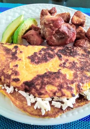 Una foto de Cachapas con cerdo y queso👍🇵🇪