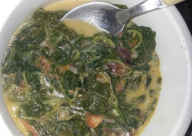 Kienyeji vegetables mixed with milk# my mum's contest #