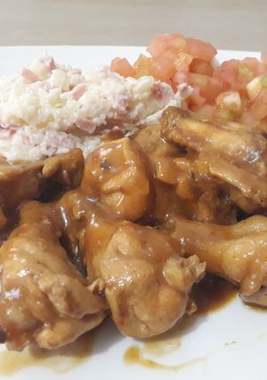 Una foto de Alitas colombianas