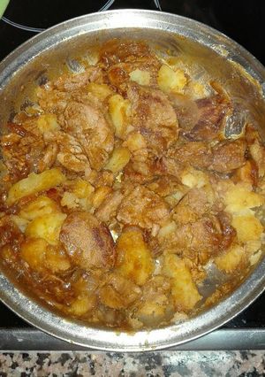 Una foto de Puntas de solomillo a la barbacoa con patatas de la casa (otro estilo)