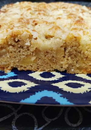 Una foto de Torta de manzanas caramelizadas súper húmeda