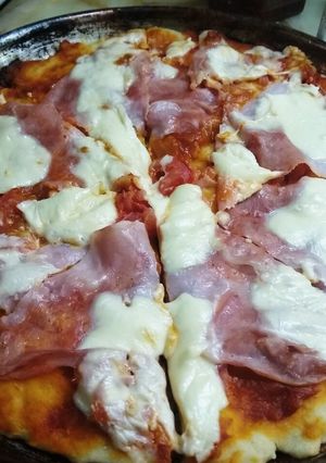 Una foto de Pizza Rápida