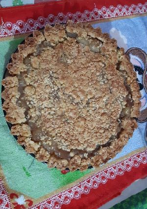 Una foto de Tarta de manzana 🍏🍏🍏
