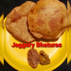 A picture of Jaggery bhatura.