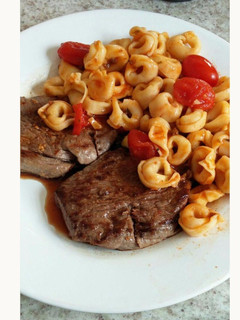 Foto de Cappelletti com "molho caseiro"