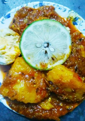 গন্ধরাজ আলু গ্রেভি (ধাবা স্টাইল)(gondhoraj alu gravy recipe in Bengali) রেসিপির প্রধান ছবি