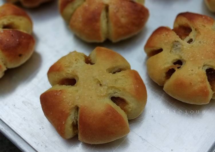 makanan Roti Unyil Isi Selai Nanas Jadi, Enak
