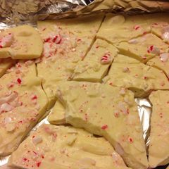 A picture of Peppermint Bark.