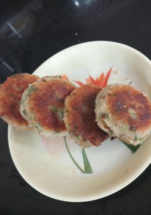 A picture of Sardine fish cutlet.