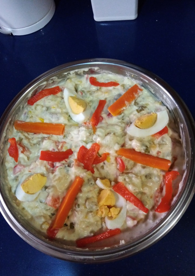 Una foto de Ensaladilla rusa a mi estilo, pero vegetariana