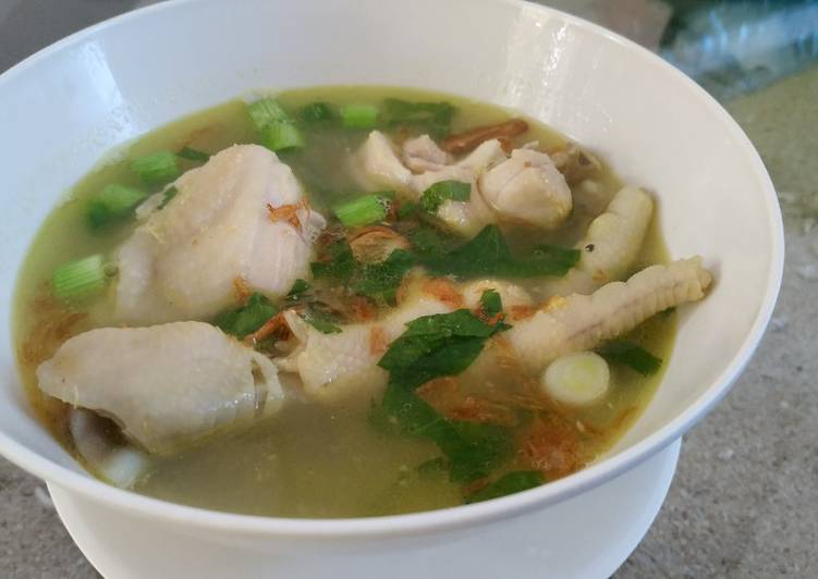 Langkah Mudah untuk Membuat Soto ayam plus ceker. yang Menggugah Selera