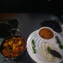 A picture of Kadi paneer.