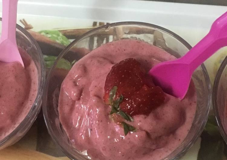 Guide to Prepare Strawberry sorbet in 32 Minutes for Family