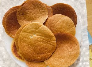 Hình của món Pancake chuối yến mạch giảm cân.