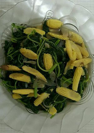 Foto resep Tumis Bayam Jagung Muda