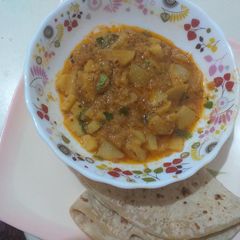 A picture of Alo ke sabzi.