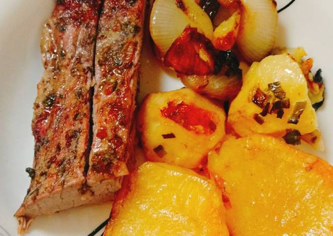 🔥Tapa de asado🔥 al horno con papas y cebollas asadas Receta de Aldana -  Cookpad