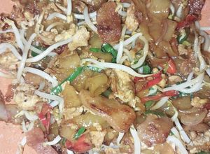 Foto resep Kwetiau goreng simple (bumbu iris)