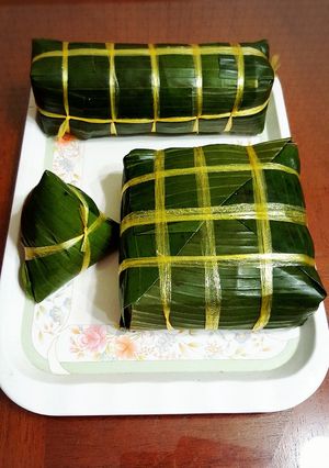 Hình của món Bánh chưng, bánh tét .