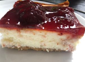 O poză a rețetei Cheesecake cu mascarpone și ricotta.