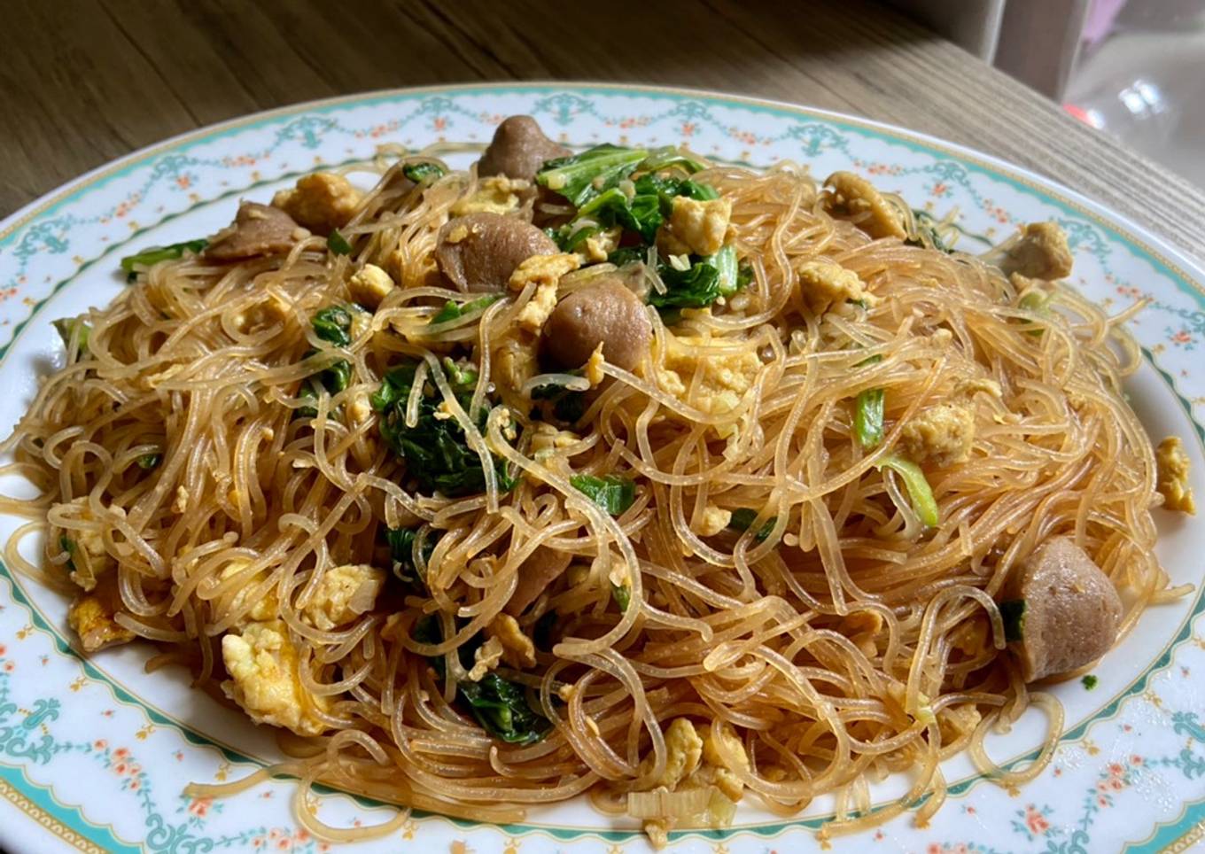 Bihun Jagung Goreng Telur Baso