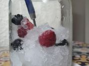 Una foto de helado de agua