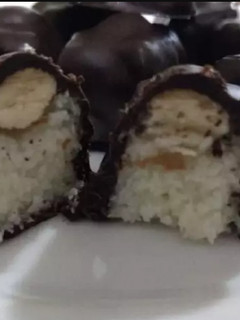 Una foto de Bombones al estilo Almond joy