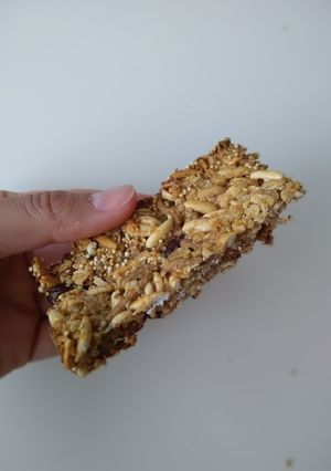 Una foto de Barras de cereal, arroz inflado y miel
