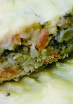 Una foto de PASTEL DE 🥦Bróccoli🥦Y 🍠BATATA🍠 CON MUCHO🧀QUESO🧀