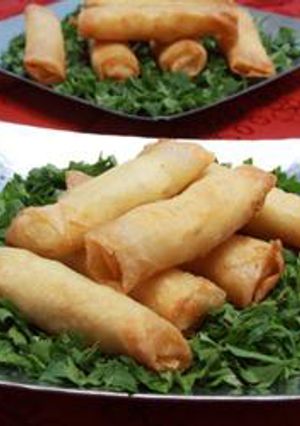 A picture of Fried cheese rolls - rakakat bi jibneh.