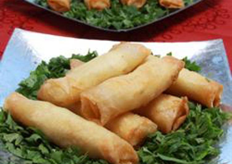 Recipe of Super Quick Homemade Fried cheese rolls - rakakat bi jibneh