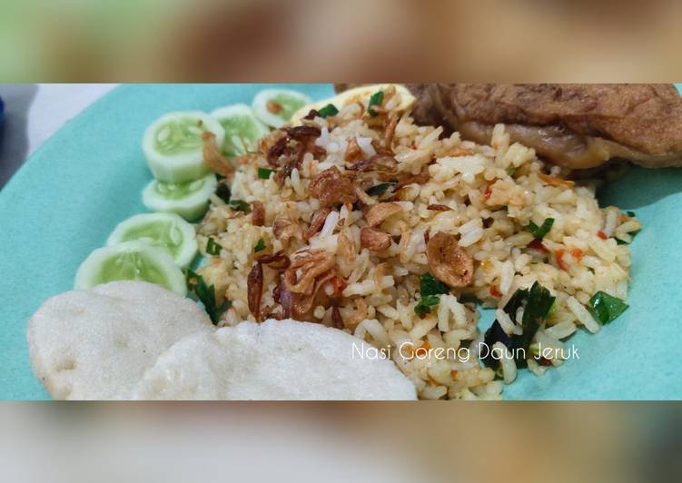 Nasi Goreng Daun Jeruk