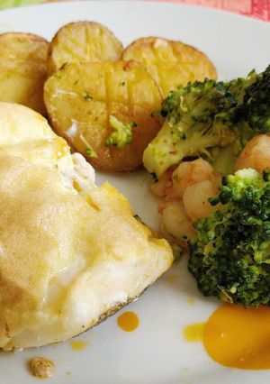 Una foto de Bacalao gratinado con alioli